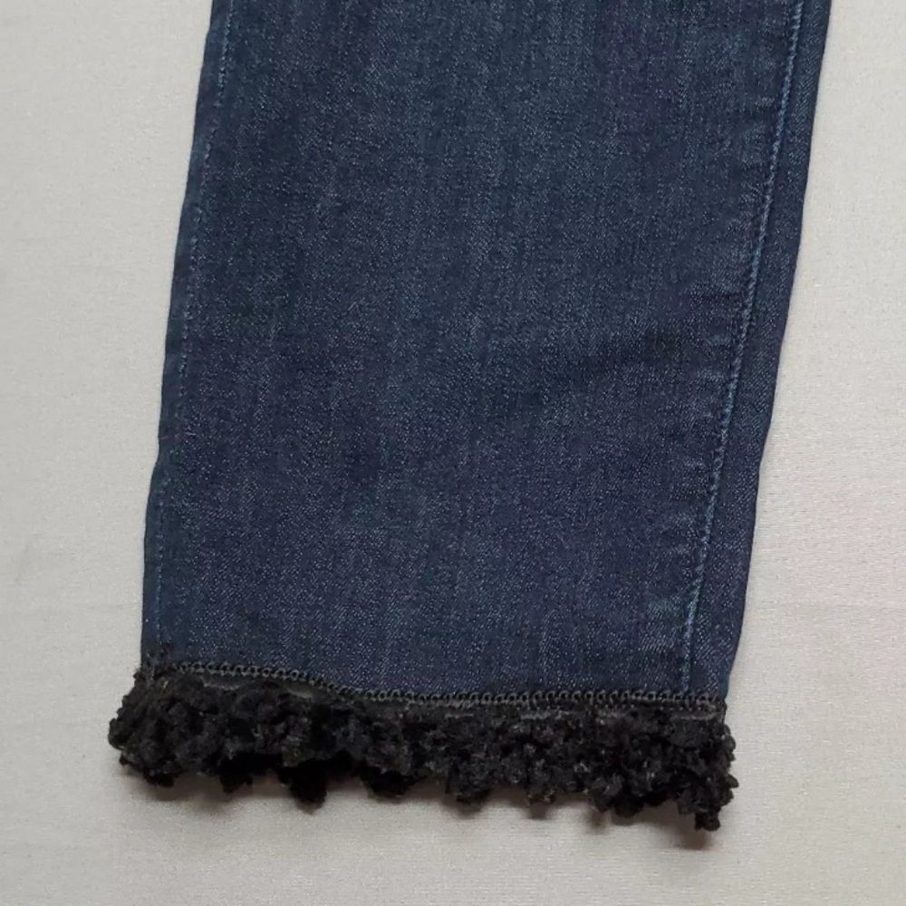 Ann Taylor Factory Sz 8 Dark Wash Denim Jeans With Chenille Trim Hem